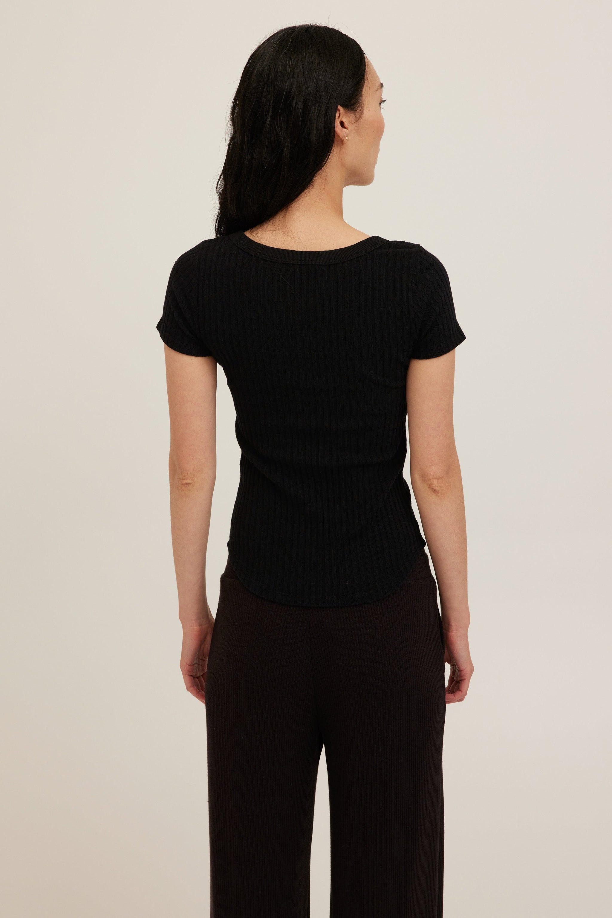 Julie Scoop Neck Sweater Rib Tee – PROJECT SOCIAL T