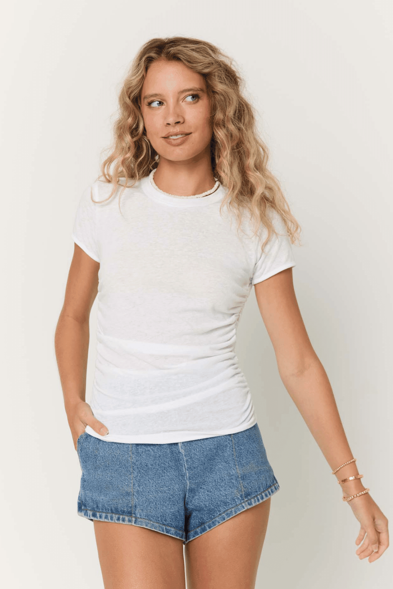 Izzie Ruched Baby Tee – PROJECT SOCIAL T