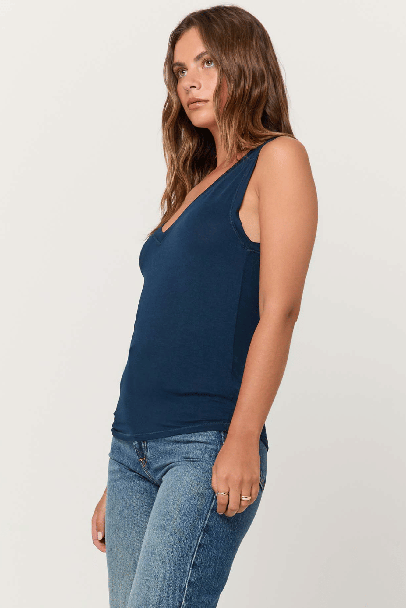 Lona V-Neck Tank - White – PROJECT SOCIAL T
