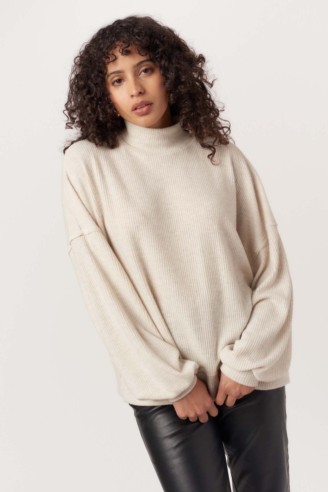 Modern Lover Cozy Funnel Neck – PROJECT SOCIAL T