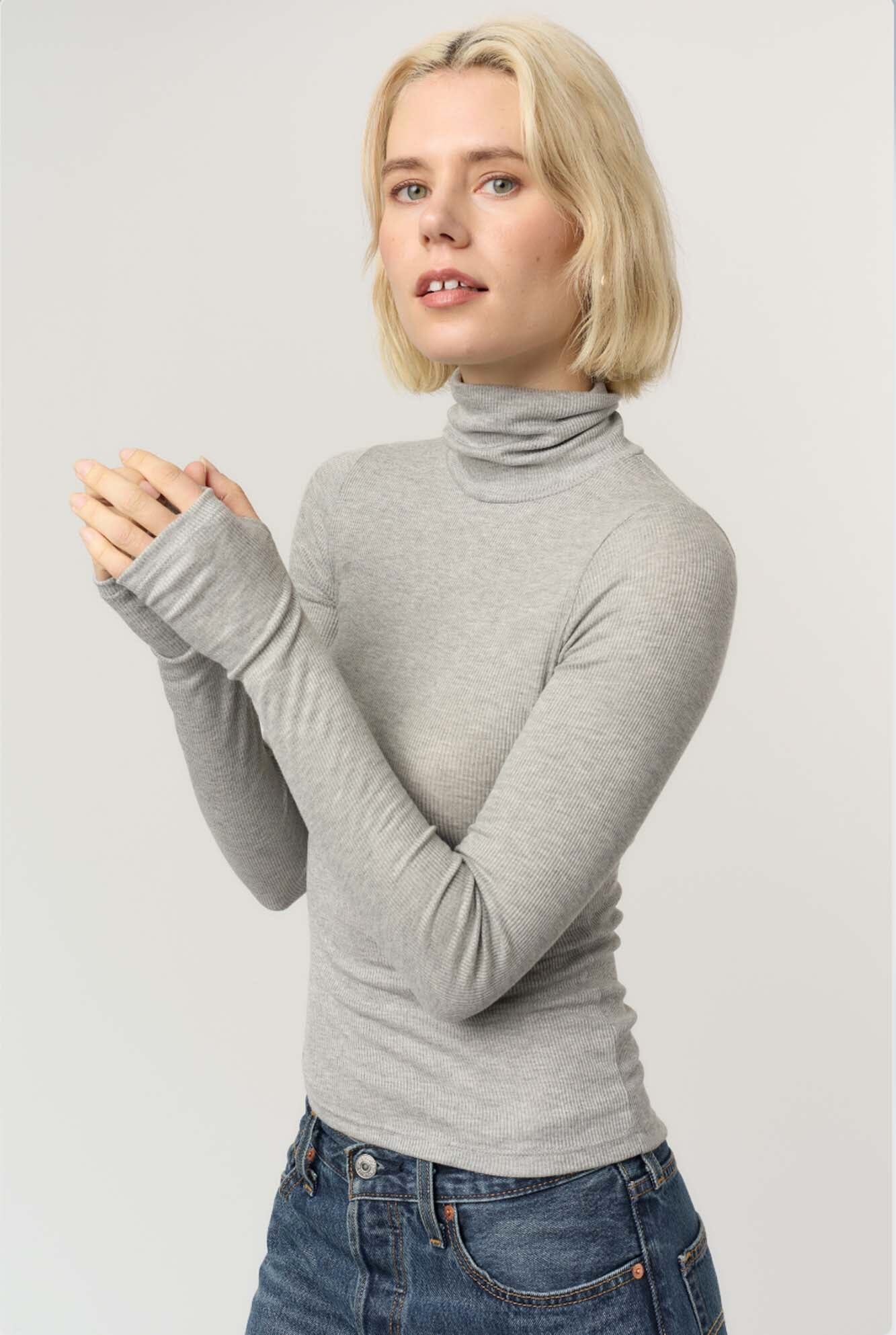 Olive Longsleeve Rib Turtleneck – PROJECT SOCIAL T