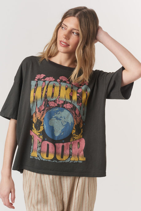 World Tour Perfect BF Tee GRAPHICS Project Social T 