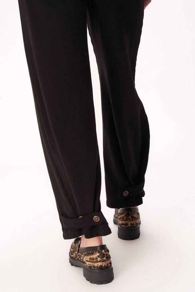 Women's Pants - Project Social T