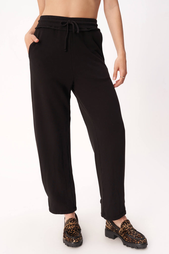 Women's Pants - Project Social T