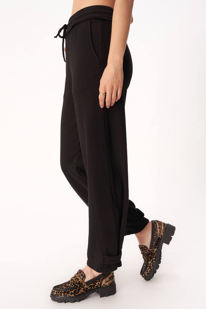 Women's Pants - Project Social T