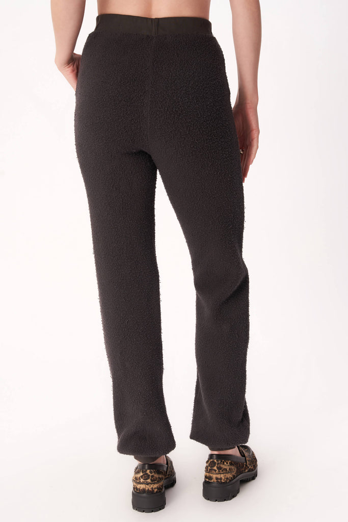 Women's Pants - Project Social T