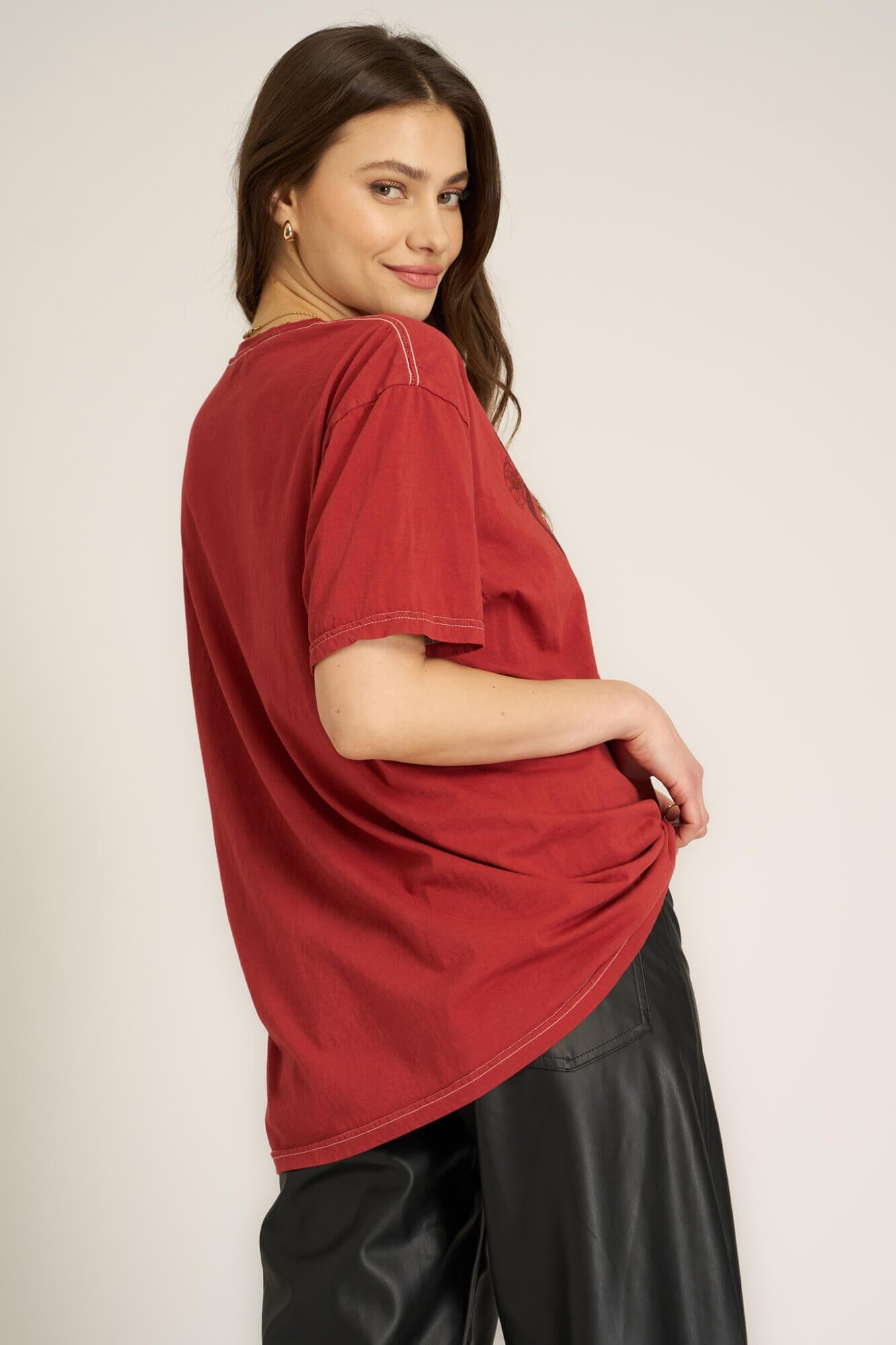 Cabernet Relaxed Tee – PROJECT SOCIAL T