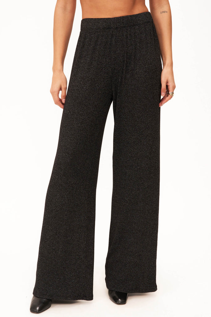 Women's Pants - Project Social T