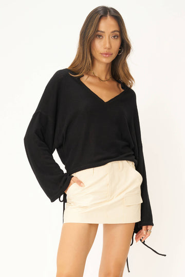 Celaya Notch Neck Cozy V Neck Long Sleeve in Black