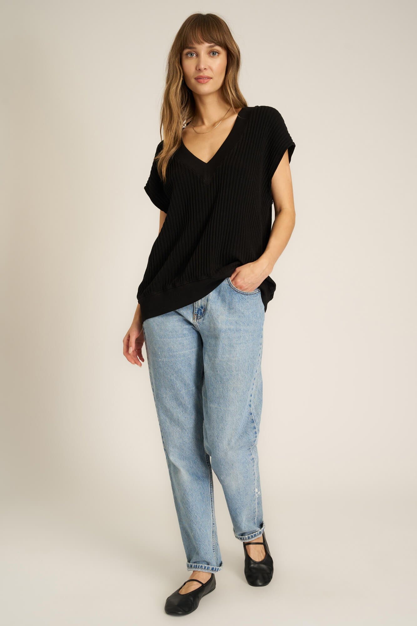 Lost in Love Oversized Sweater Vest – PROJECT SOCIAL T