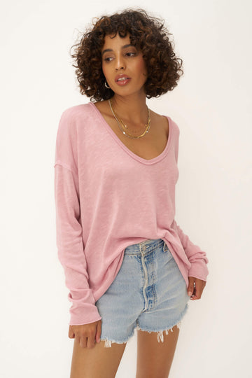 Mae Textured Relaxed V-Neck Long Sleeve in Blushing Mauve