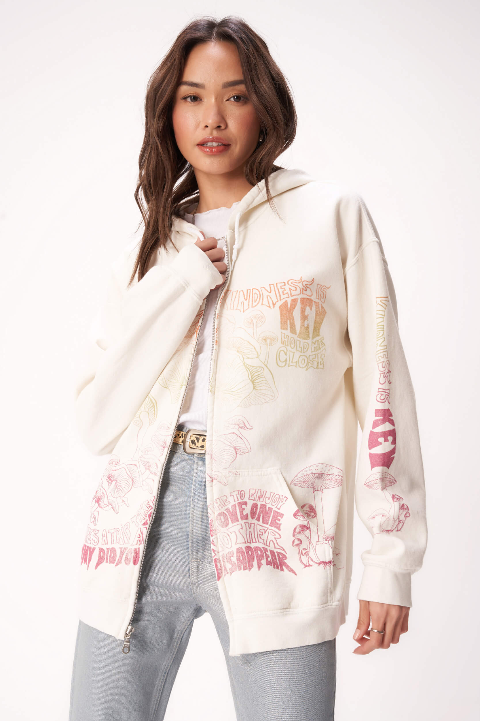 Cream zipped online hoodie