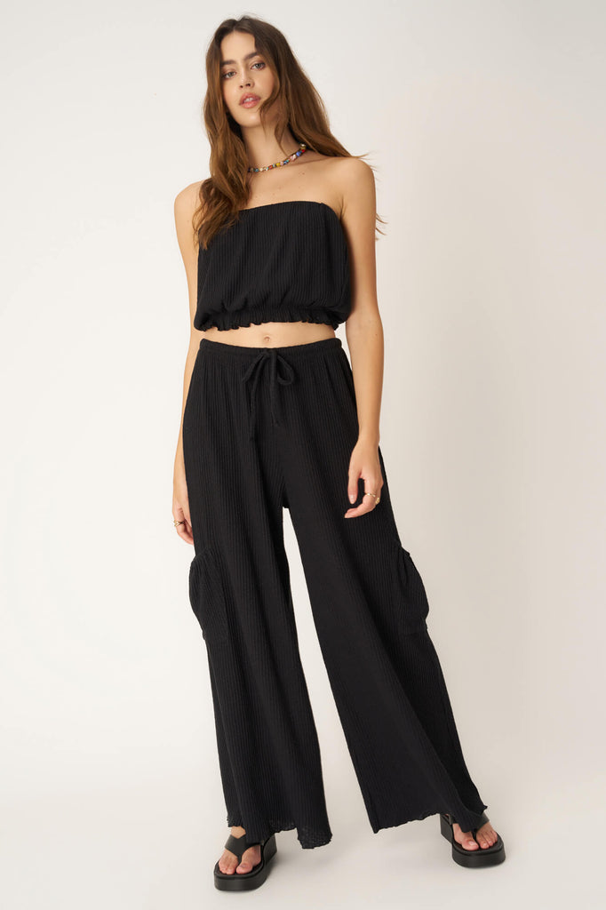 Women's Pants - Project Social T