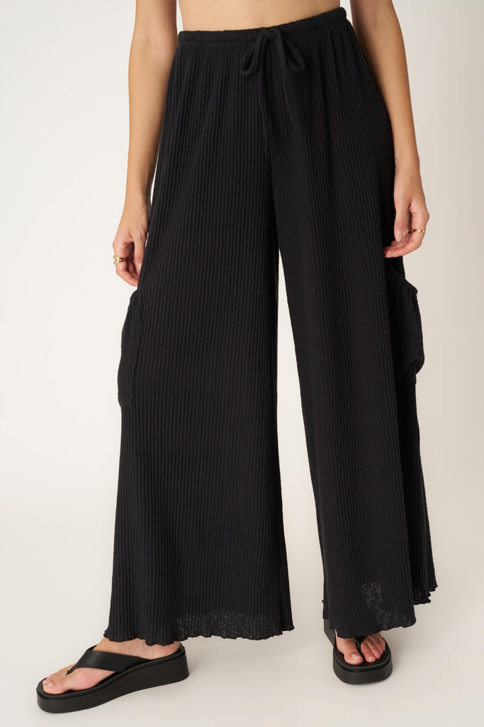 Women's Pants - Project Social T